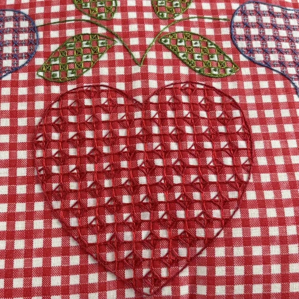 VTG 80s Handmade Pillow Red Gingham Heart Floral Embroidered Lace Trim Folk‎ Art